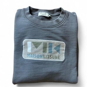 Maison Kitsuné men’s gray sweatshirt with logo